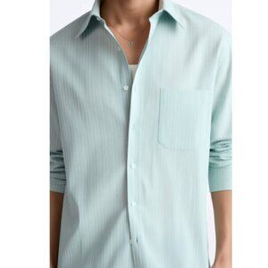Kirkland Signature Men's 17-35 Non-Iron Button-Down Dress (K)